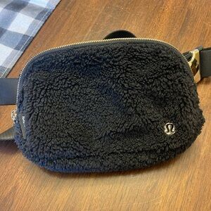 Lululemon Fleece Everywhere Belt Bag